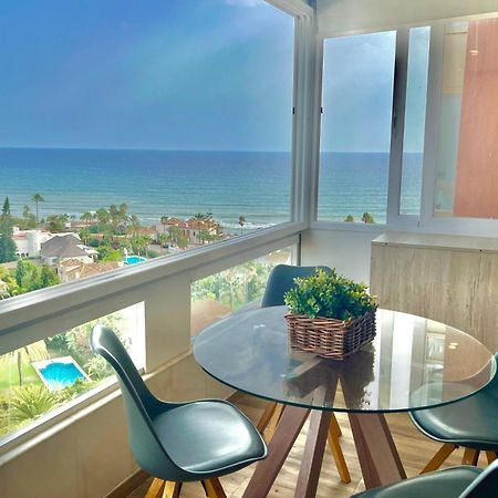 Marbella Beachfront - Beachside Apartment With Stunning Sea Views ภายนอก รูปภาพ
