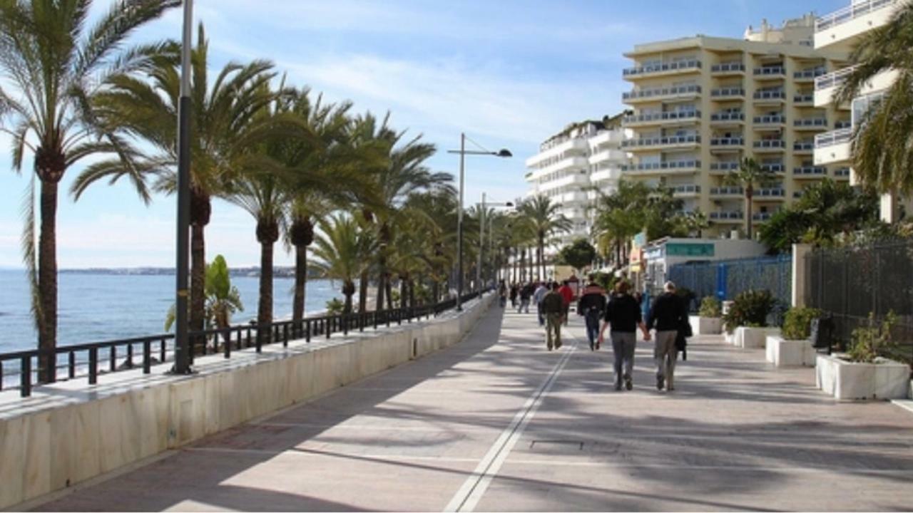 Marbella Beachfront - Beachside Apartment With Stunning Sea Views ภายนอก รูปภาพ